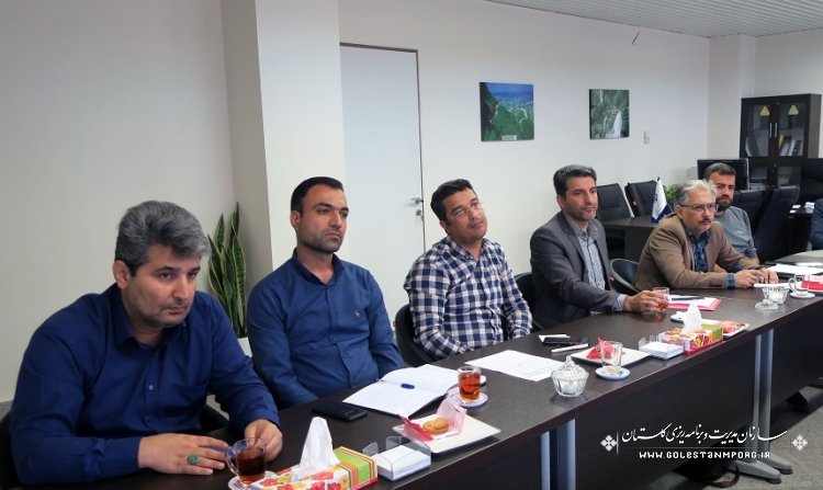 نشست جمع بندی بررسی فرایند اجرای نظام فنی و اجرایی در شرکت شهرک های صنعتی استان
